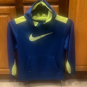 Nike Therma-Fit Hoodie. Unisex lrg.